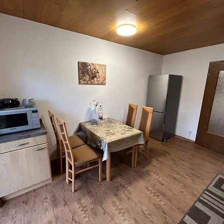 Ferien- Und Monteurwohnung Zum Waldblick 외부 사진